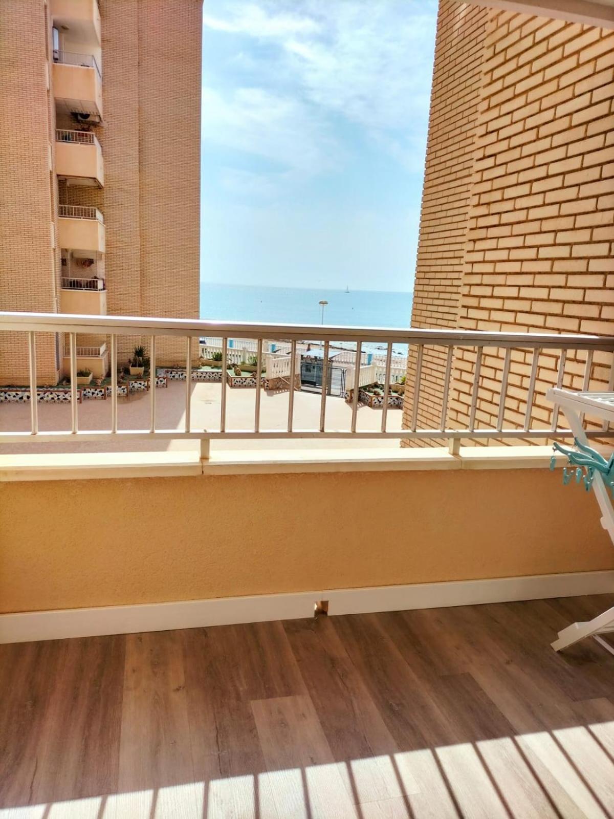Appartement Jara Mar à Torrevieja Extérieur photo